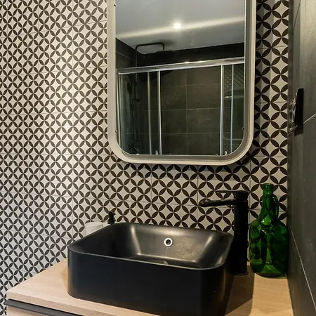 Apartment Blonzu Cuba